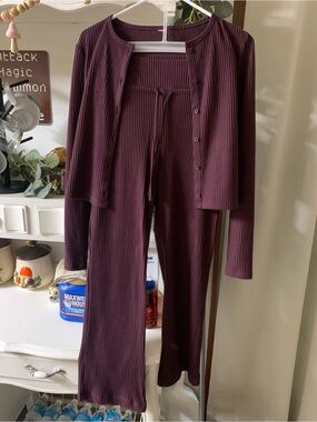 Ribbed Two-Piece Lounge Set - Plum